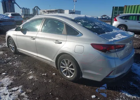 2018 Hyundai Sonata Se из США, поврежденный, VIN 5NPE24AF4JH714700